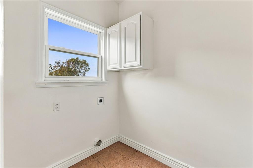 1306 Thomas Drive Property Photo 15