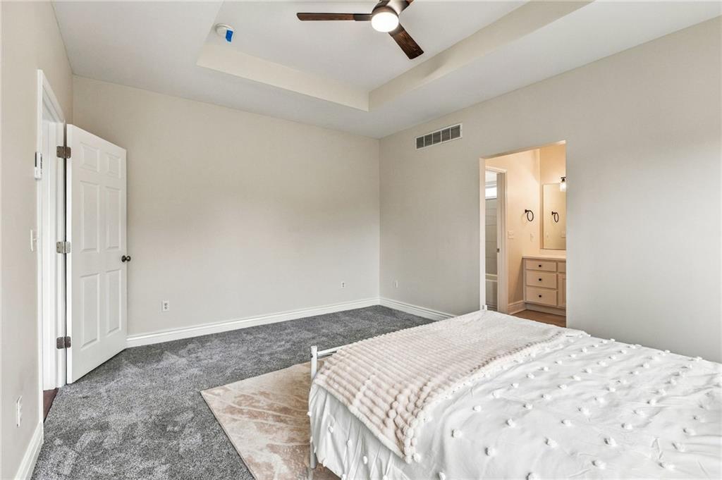 1306 Thomas Drive Property Photo 19