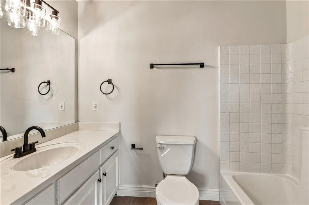 1306 Thomas Drive Property Photo 25