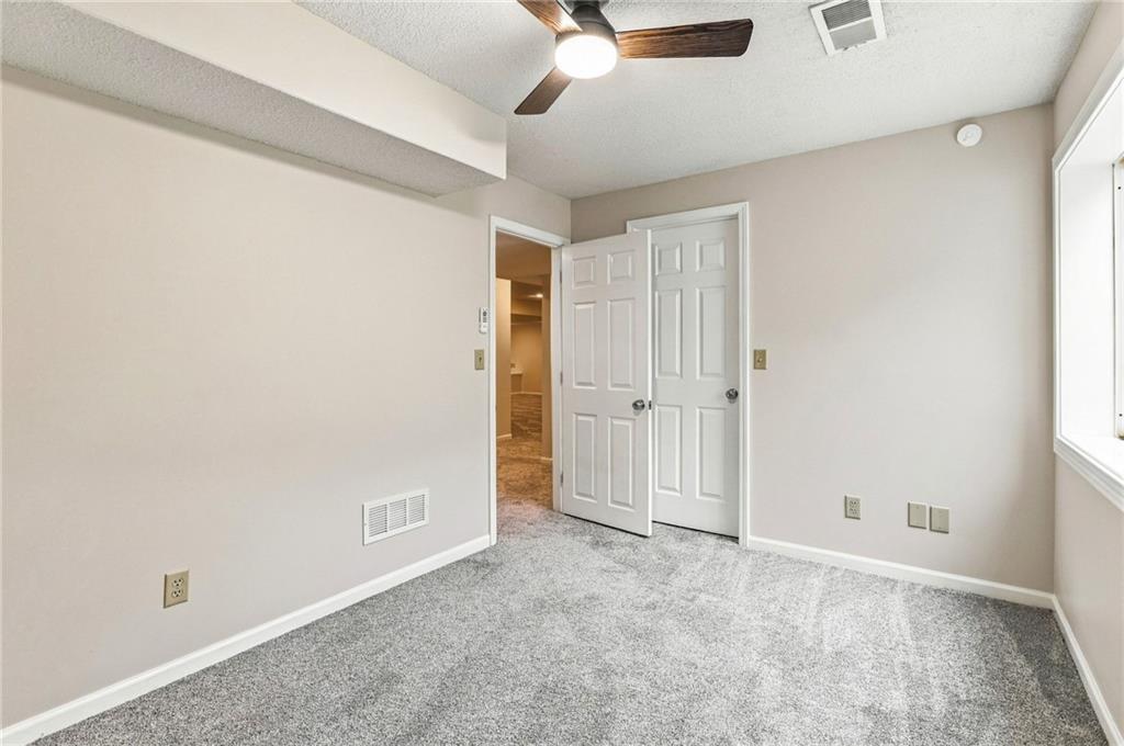 1306 Thomas Drive Property Photo 35