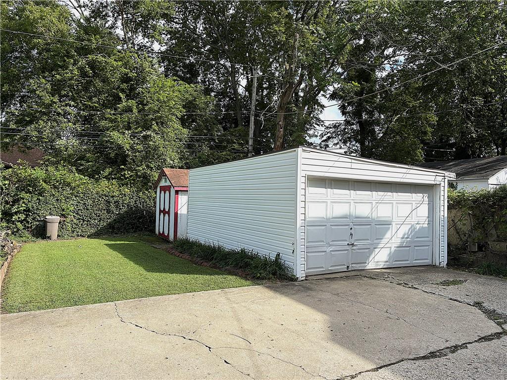 3525 Flora Avenue Property Photo 17