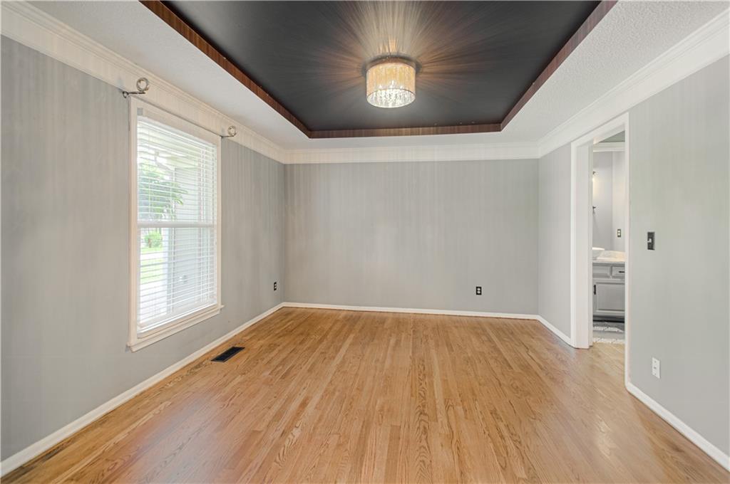 8533 Hall Street Property Photo 5