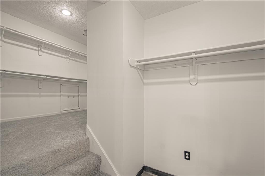8533 Hall Street Property Photo 29