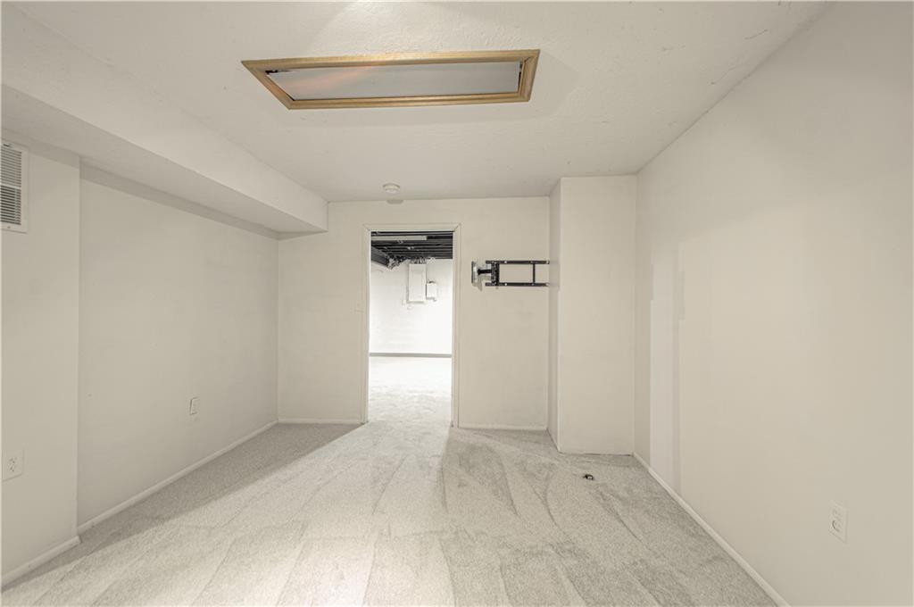 8533 Hall Street Property Photo 44