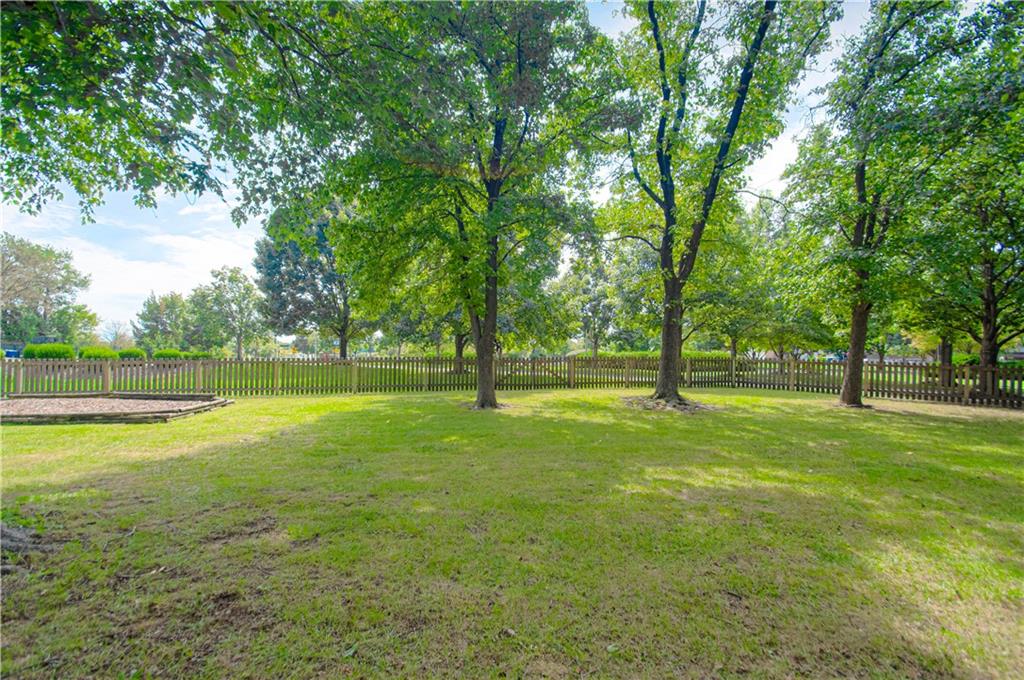8533 Hall Street Property Photo 49