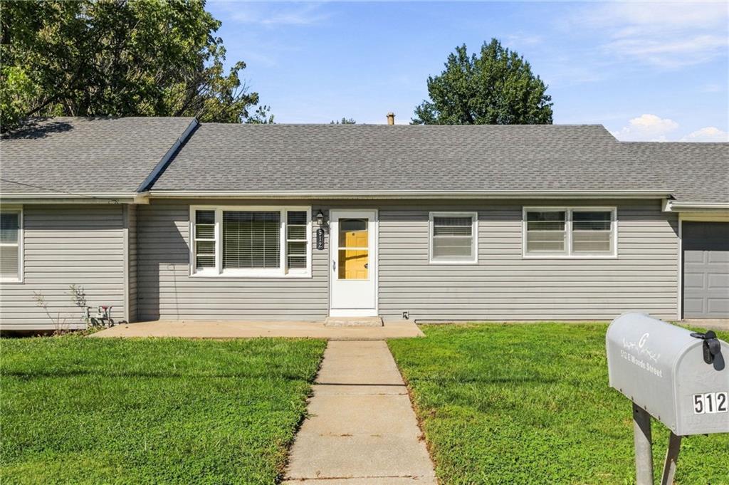 512 E Woods Street Property Photo 2