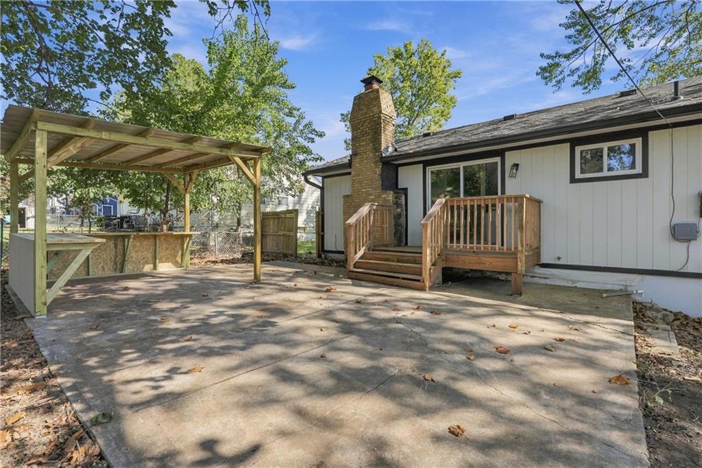 313 Clearview Drive Property Photo 30
