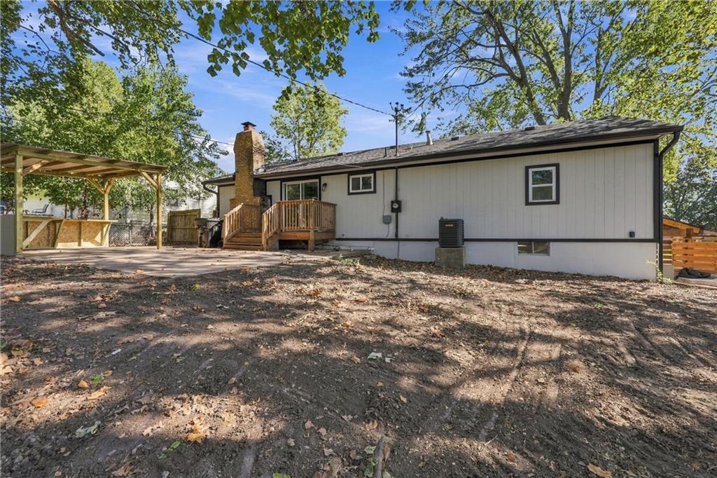 313 Clearview Drive Property Photo 31