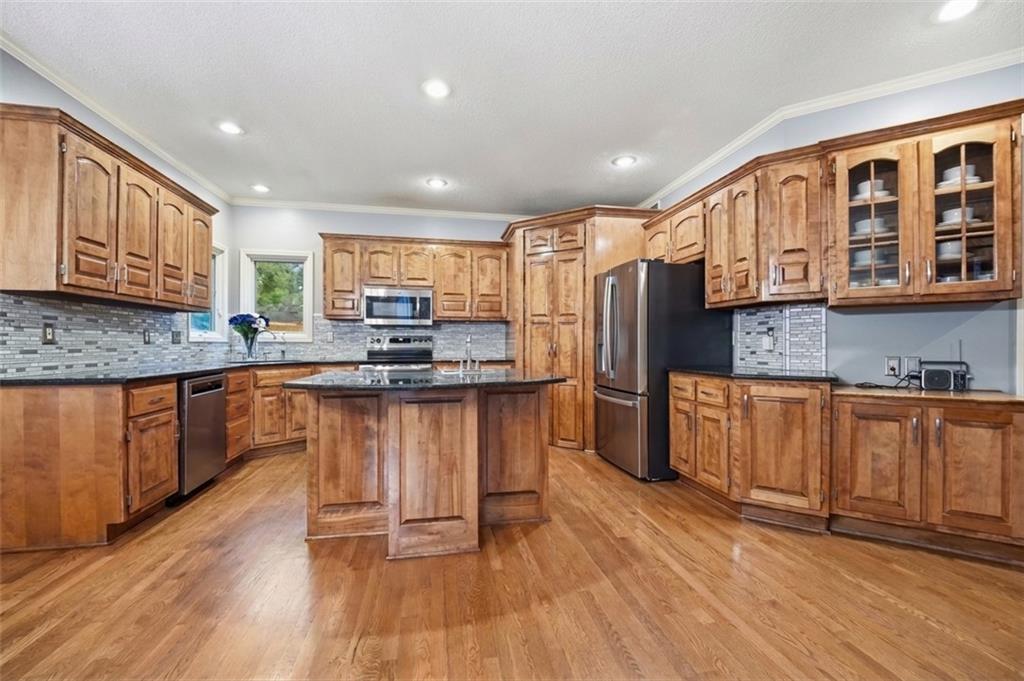 8417 Harbinger Street Property Photo 14