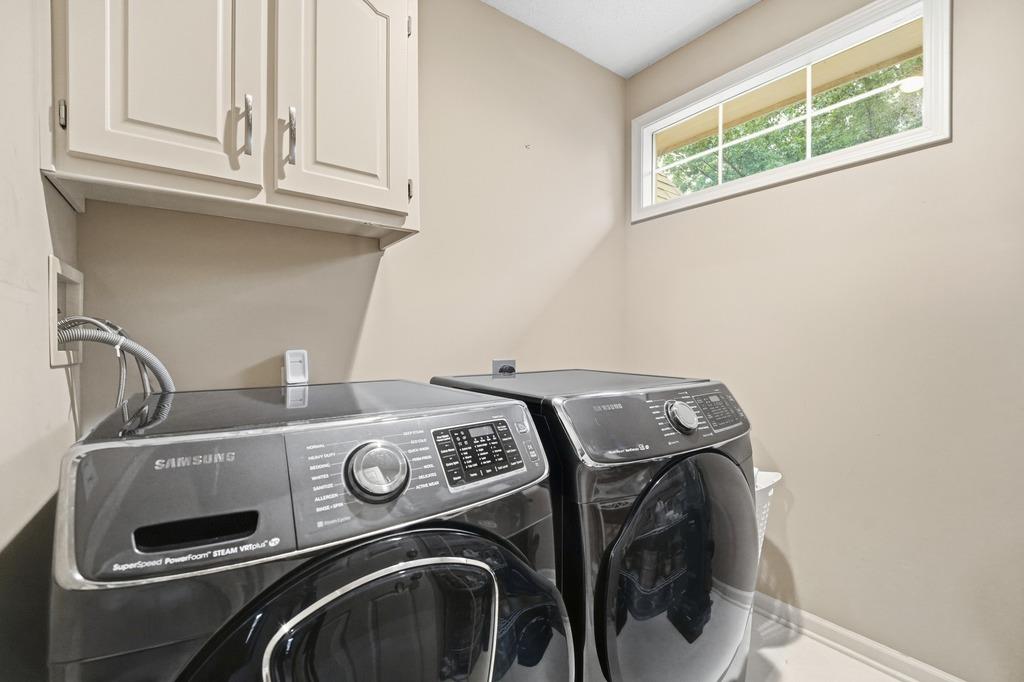 8417 Harbinger Street Property Photo 31