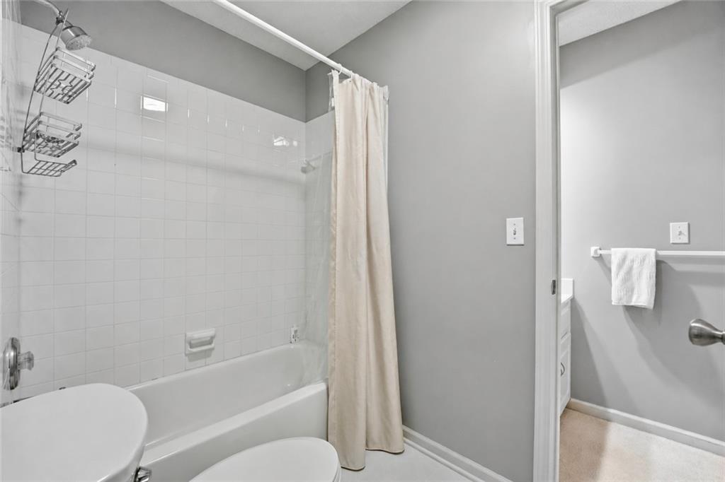 8417 Harbinger Street Property Photo 35