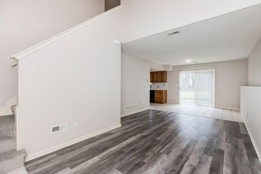 8912-14 Ne 73rd Court Property Photo 4