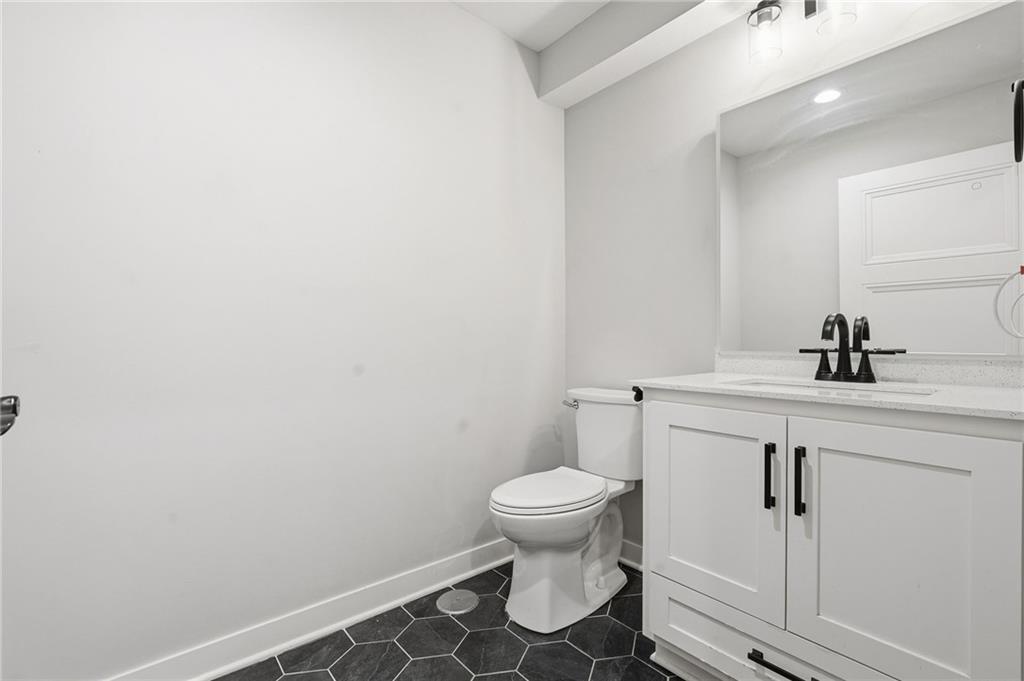 3 Kendi Lane Property Photo 24