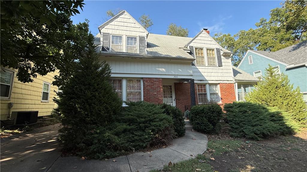 306 Meyer Boulevard Property Photo 1