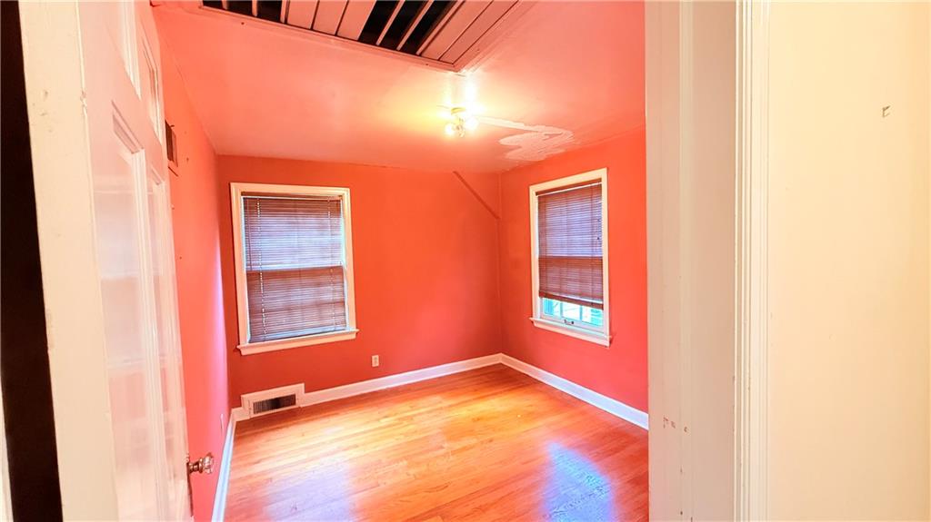 306 Meyer Boulevard Property Photo 9