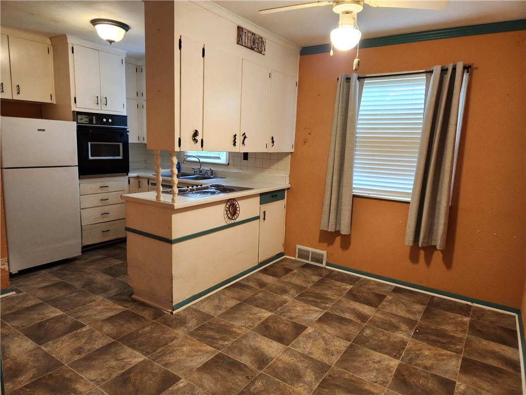 7024 Hunter Road Property Photo 5