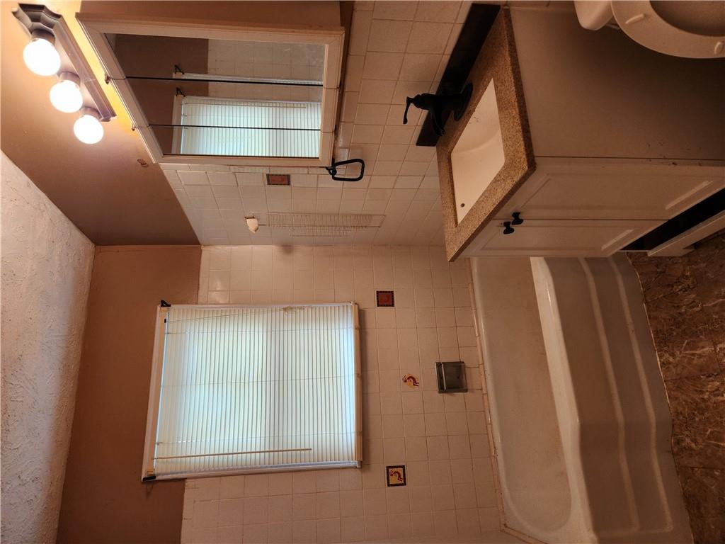 7024 Hunter Road Property Photo 12