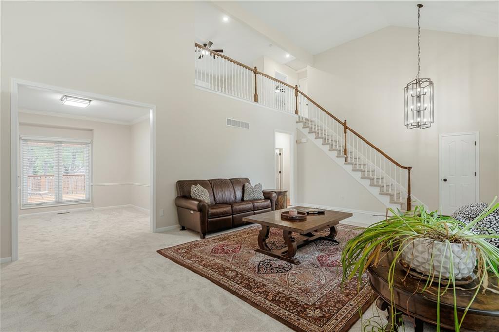 6812 Haskins Street Property Photo 8
