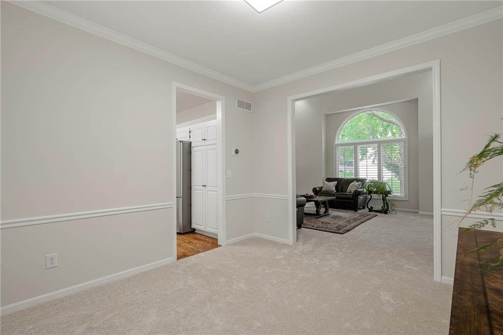 6812 Haskins Street Property Photo 11