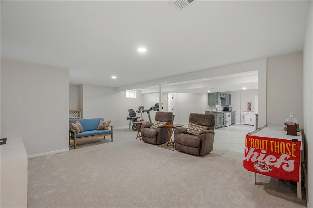 6812 Haskins Street Property Photo 34