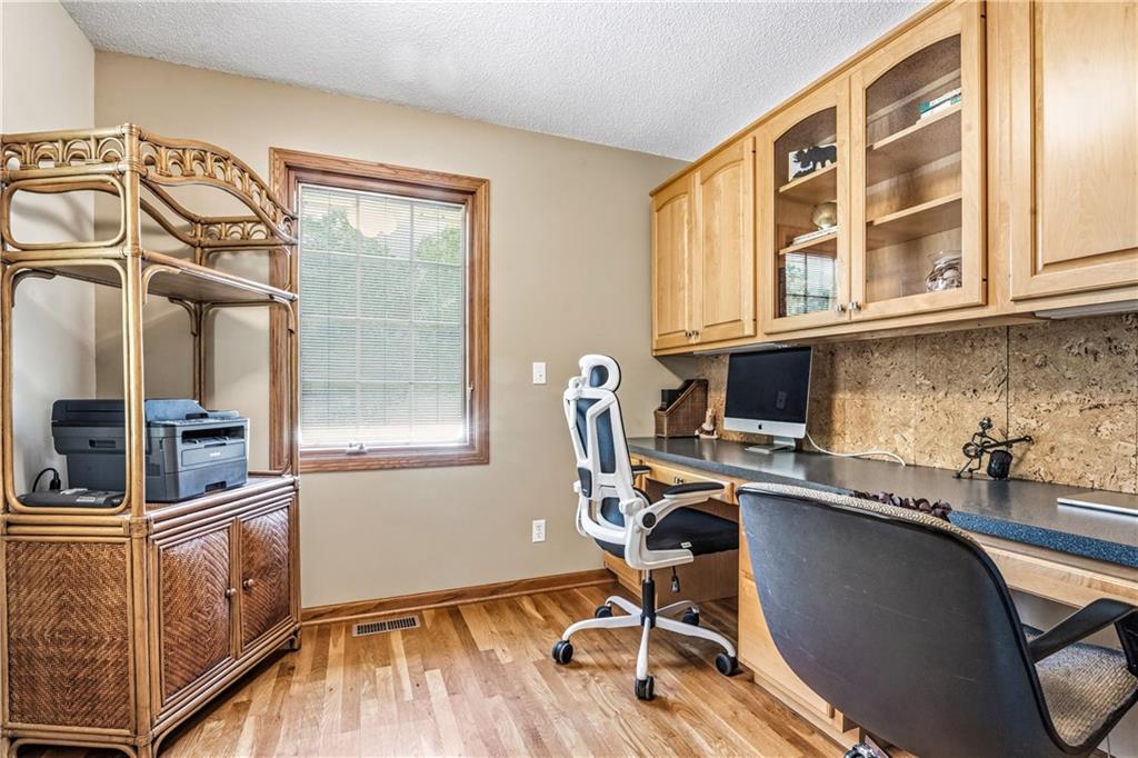 33180 W 95th Street Property Photo 41
