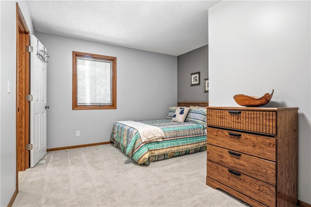 33180 W 95th Street Property Photo 57