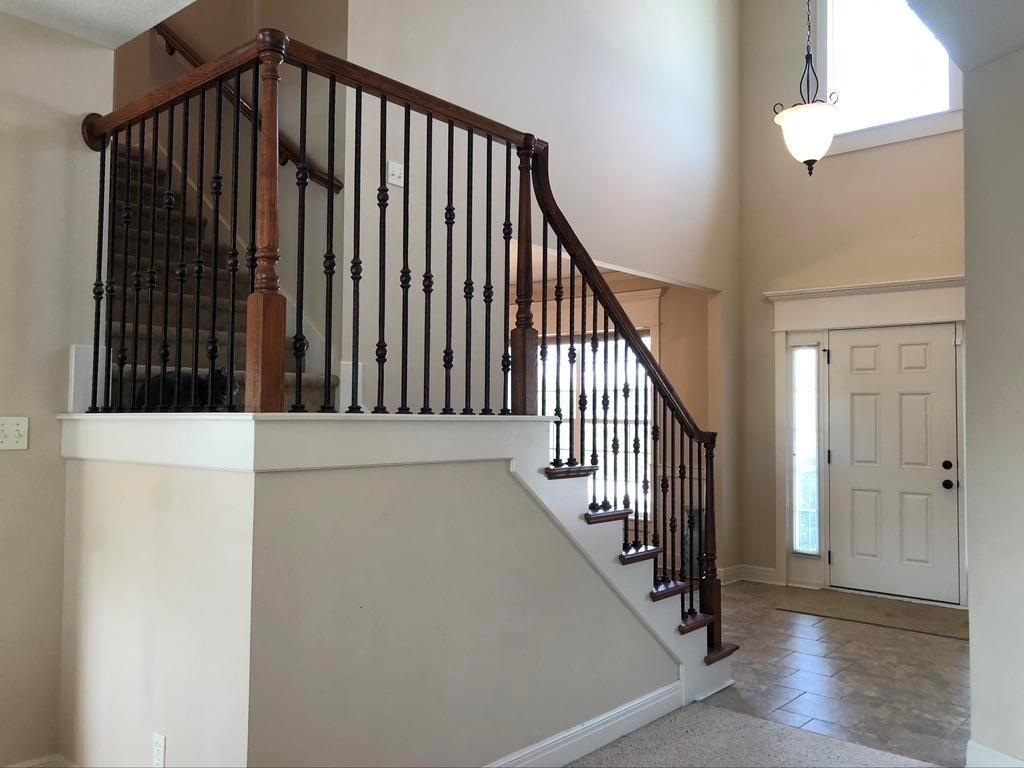 703 Willow Drive Property Photo 3