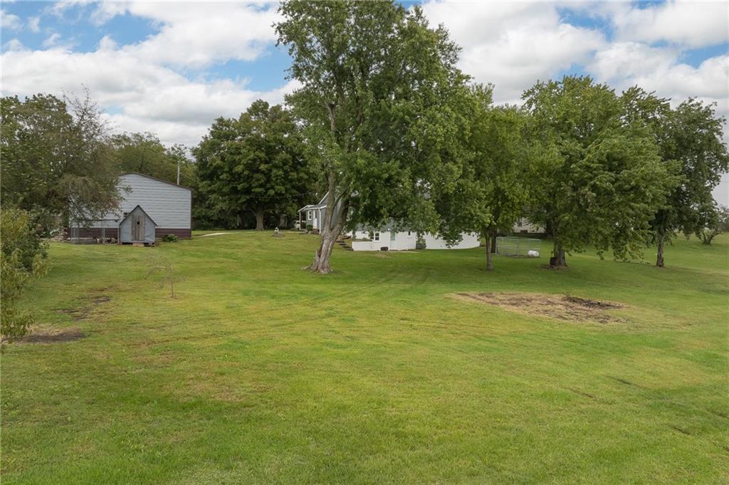 32951 1st Street Property Photo 5