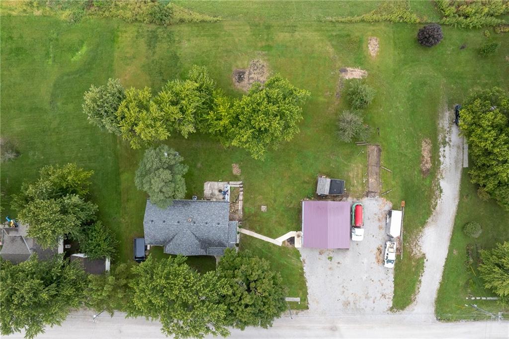 32951 1st Street Property Photo 6