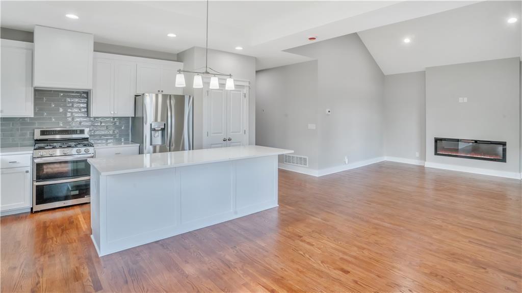 716 Chestnut Avenue Property Photo 3