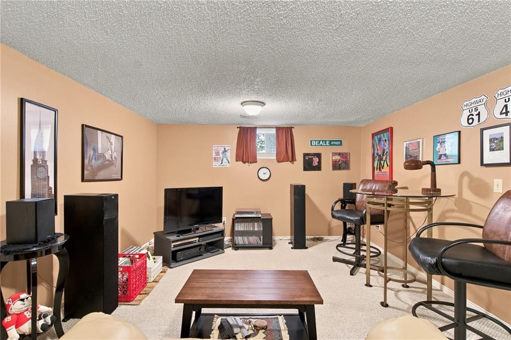 3023 Bryn Mawr Drive Property Photo 28