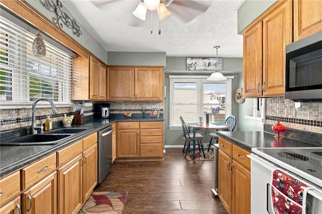 3023 Bryn Mawr Drive Property Photo 29
