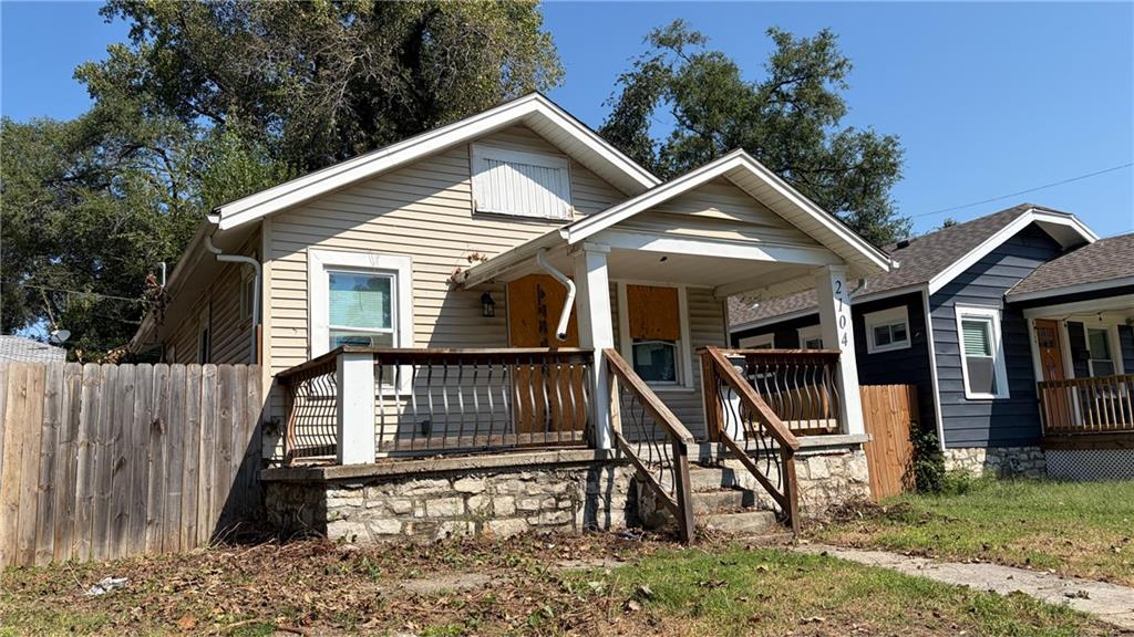 2104 E 59th Street Property Photo 1