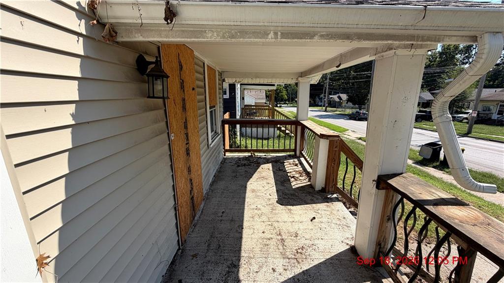 2104 E 59th Street Property Photo 13