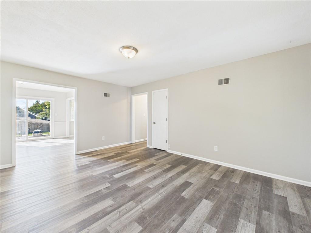 8030 Campbell Street Property Photo 4
