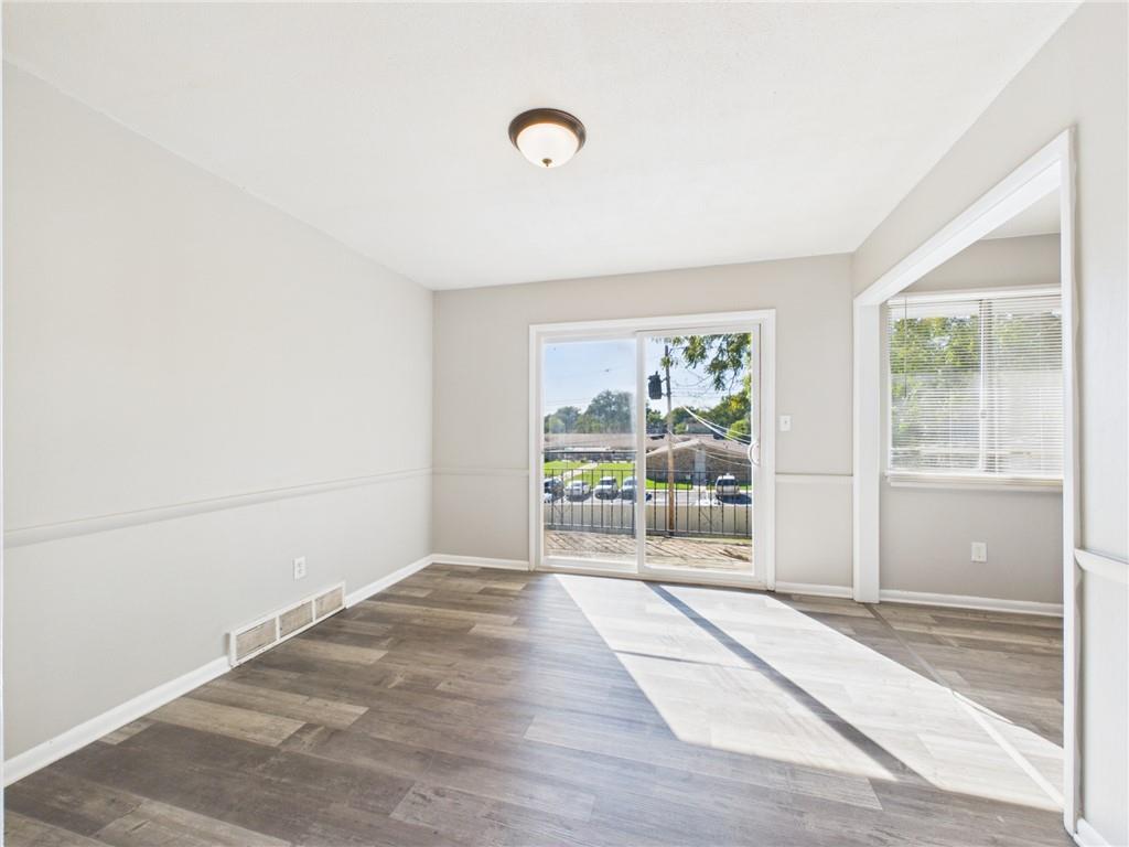 8030 Campbell Street Property Photo 5