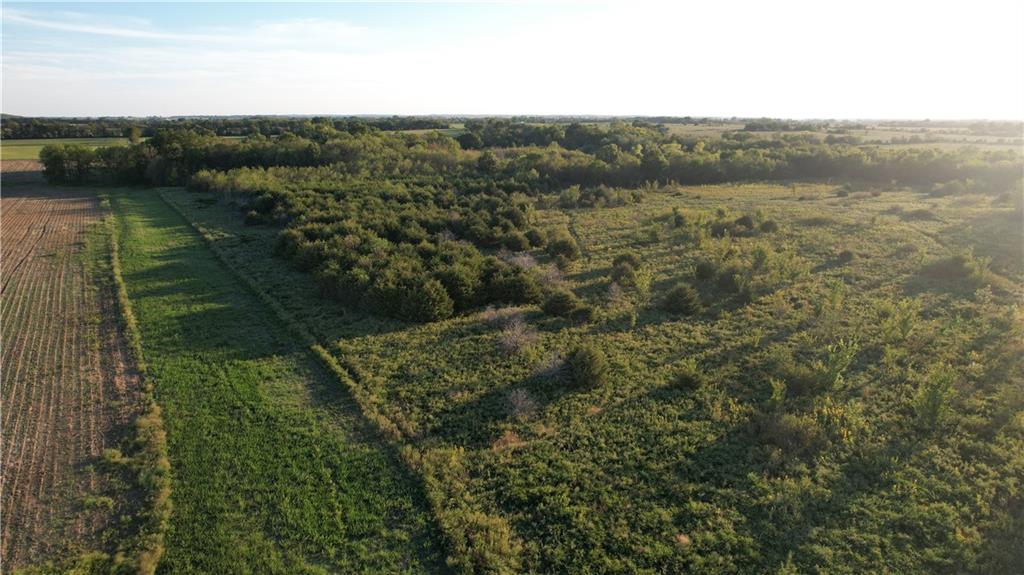 890 Nw 100th Road Property Photo 6