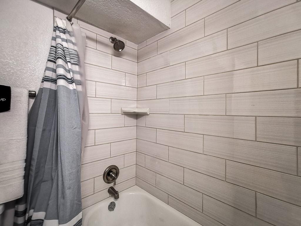 4500 Jefferson Street Property Photo 18