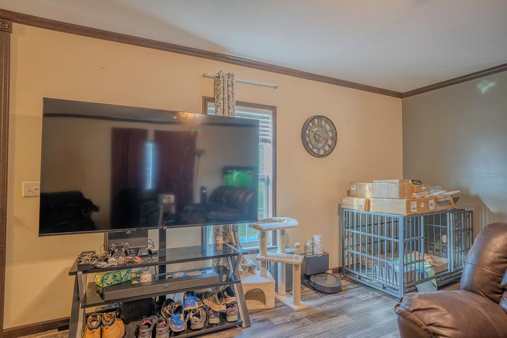 9243 1st Street Property Photo 8