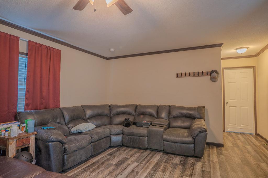9243 1st Street Property Photo 15