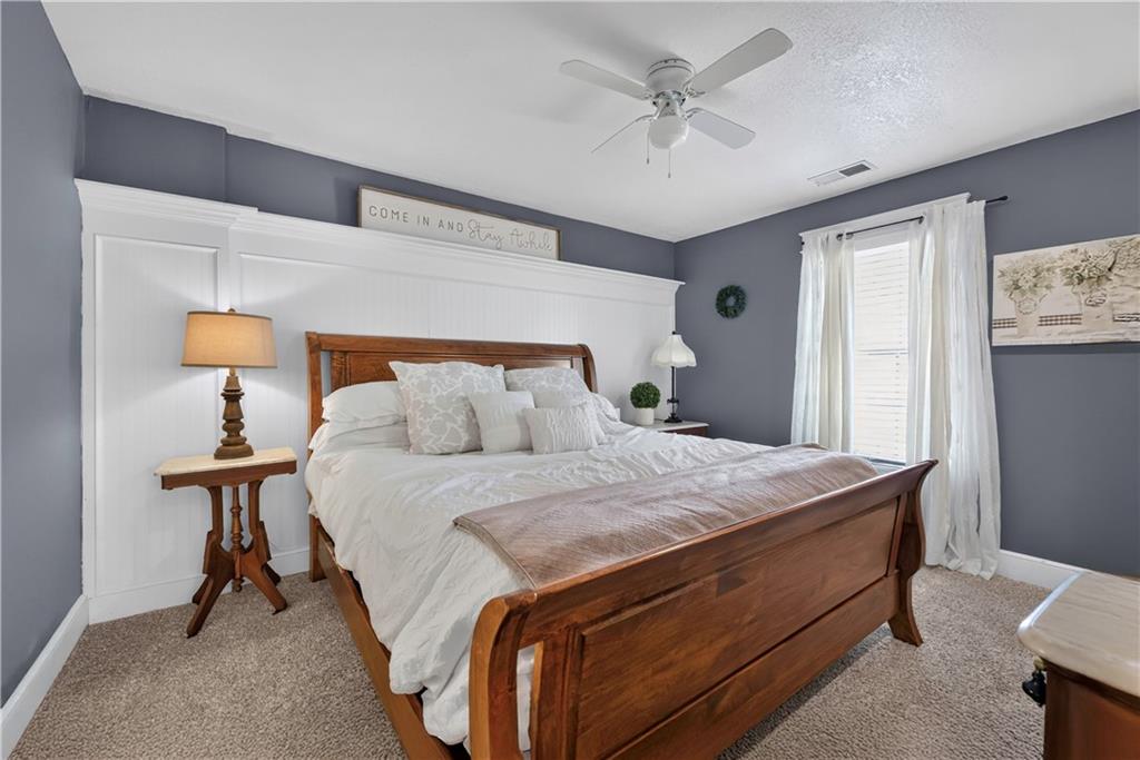 1558 N 600 Road Property Photo 33