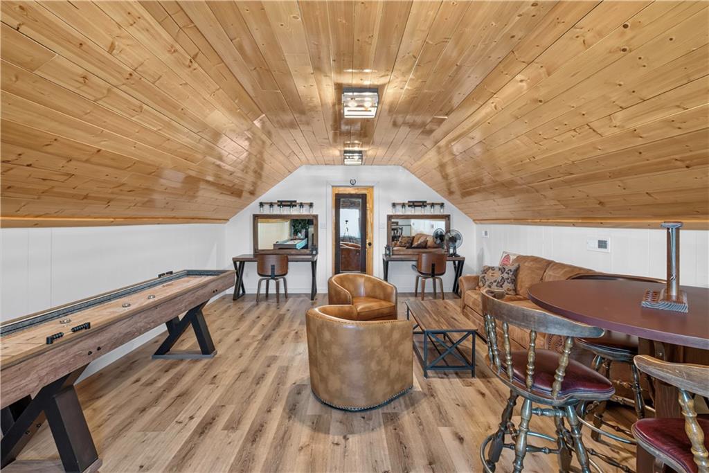 1558 N 600 Road Property Photo 59