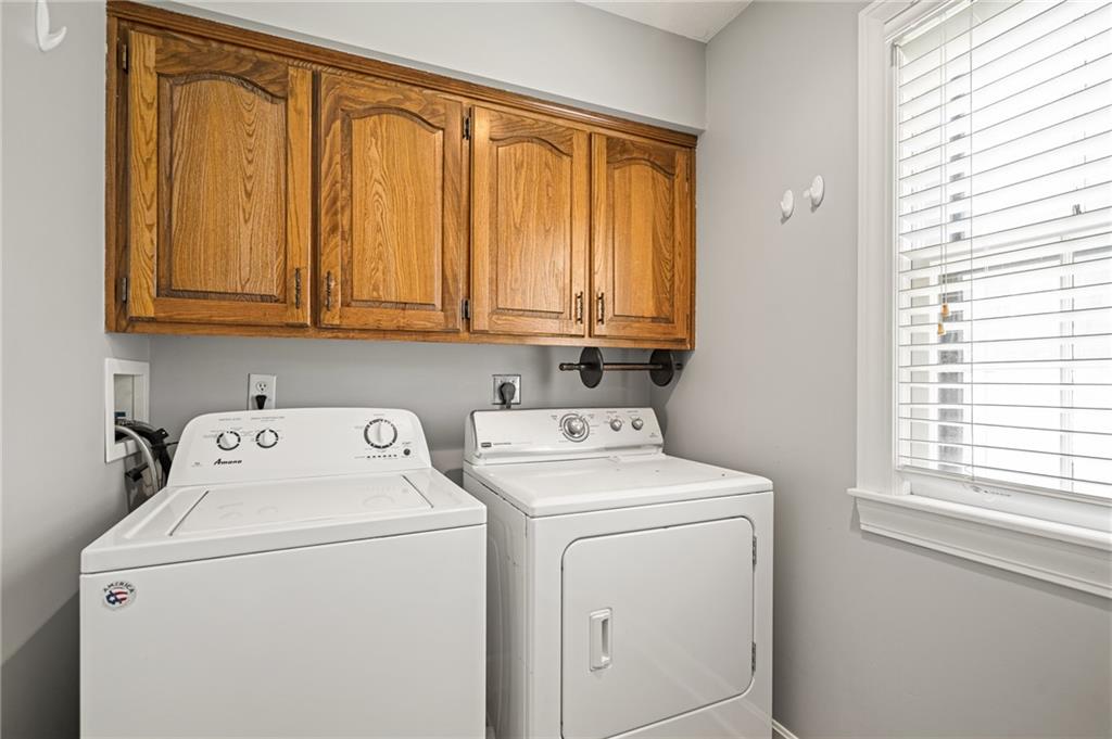8408 W 115th Street Property Photo 22