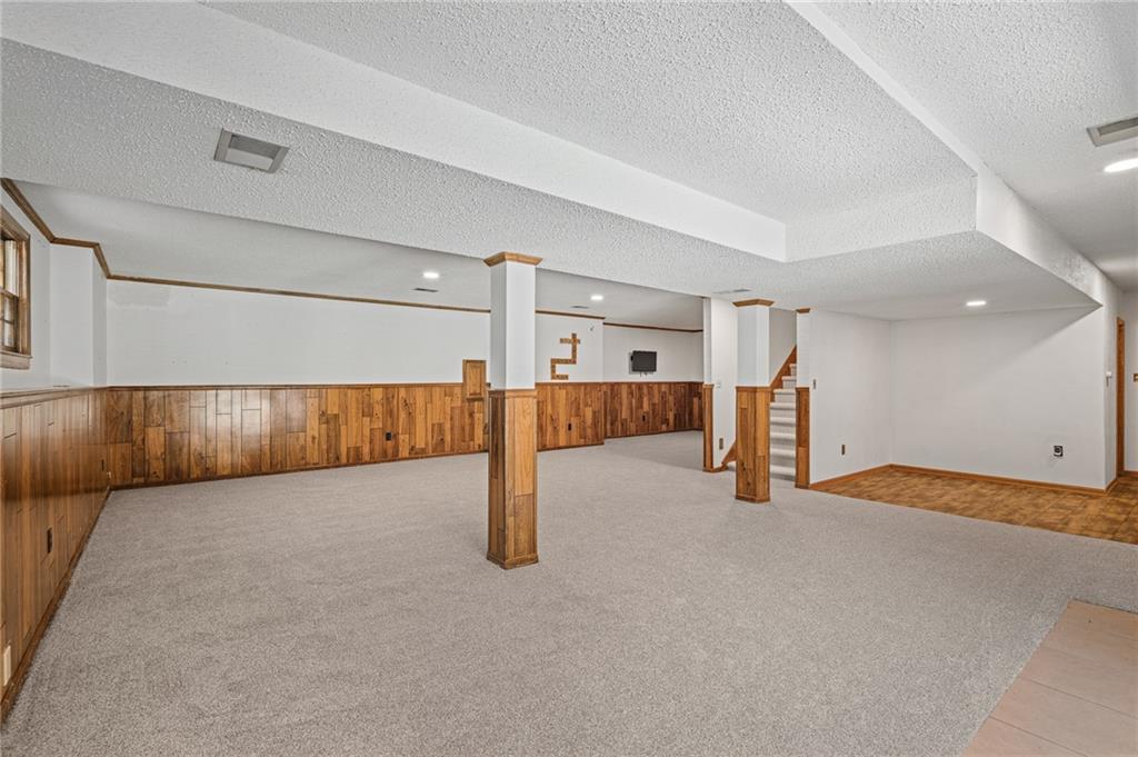 8408 W 115th Street Property Photo 28