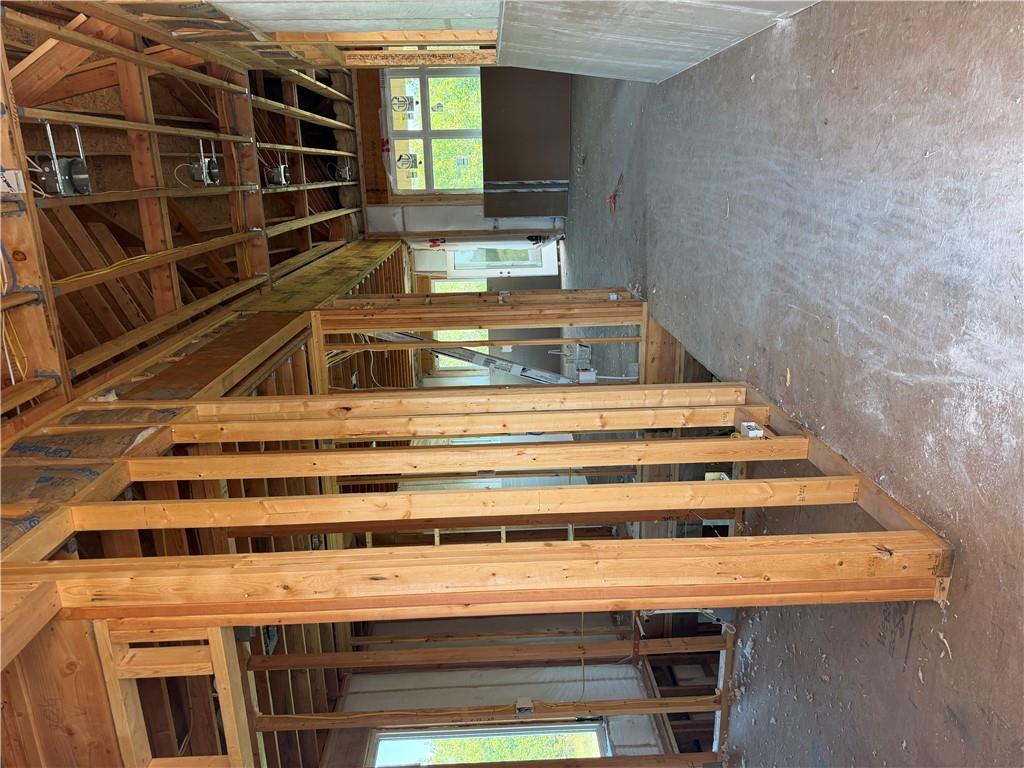 833 Reed Drive Property Photo 2