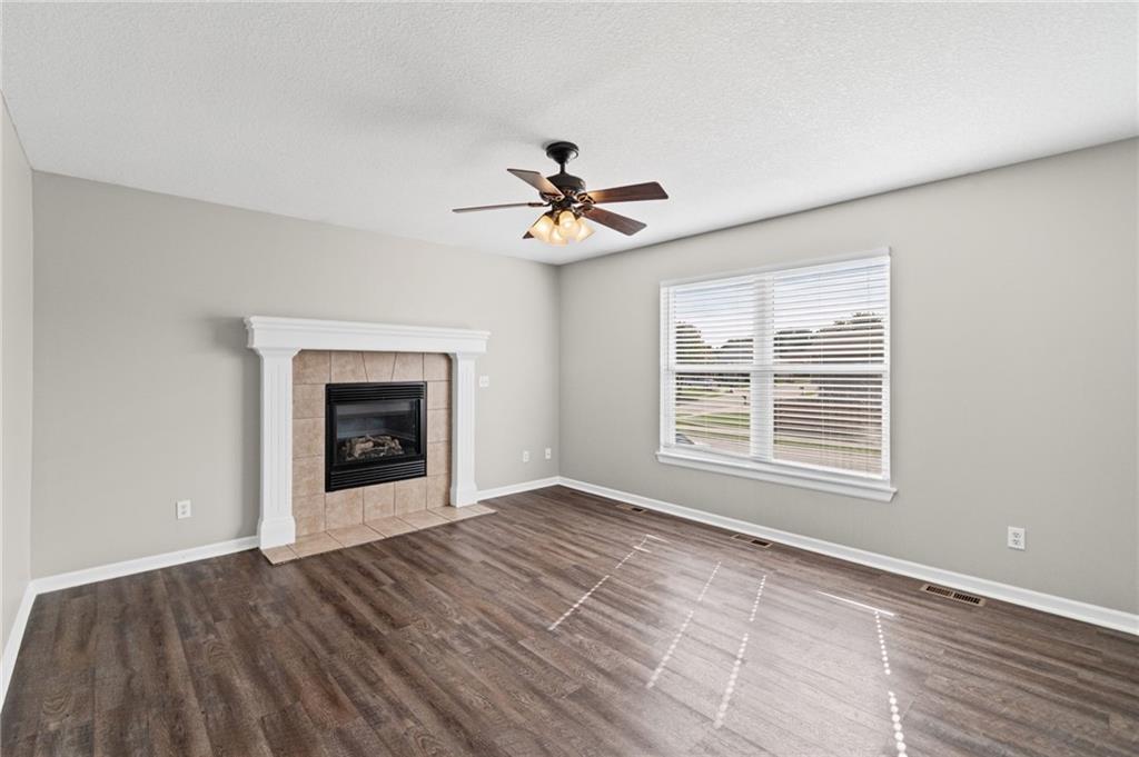 1505 Clear Creek Drive Property Photo 4
