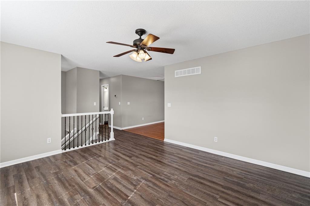 1505 Clear Creek Drive Property Photo 6