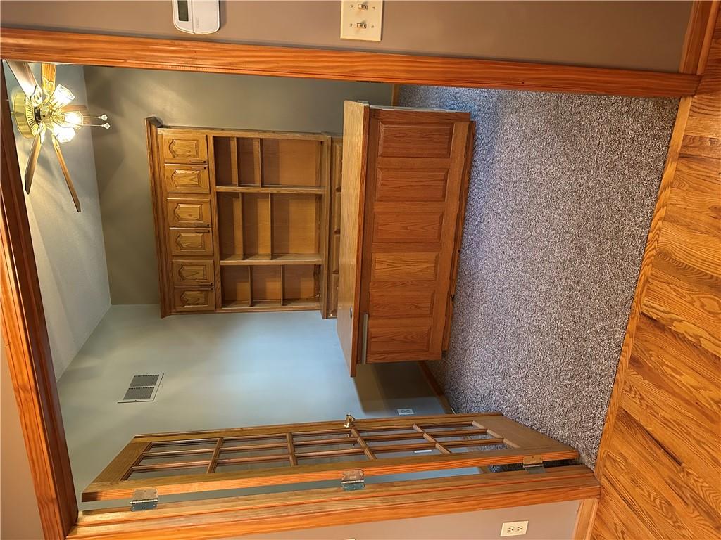 3008 Woods Court Property Photo 13