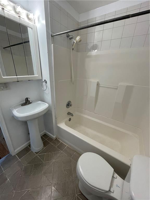3401 Central Street Property Photo 24