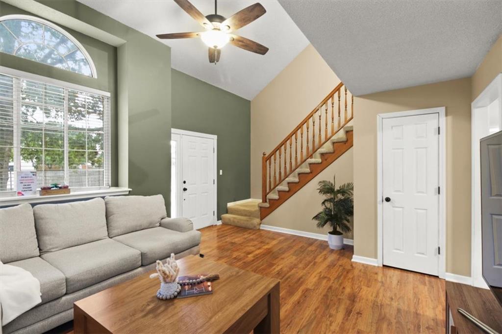 4301 Nw Cortland Drive Property Photo 11